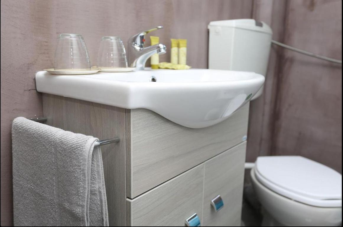 Merida Apartments Мола Калива Екстериор снимка
