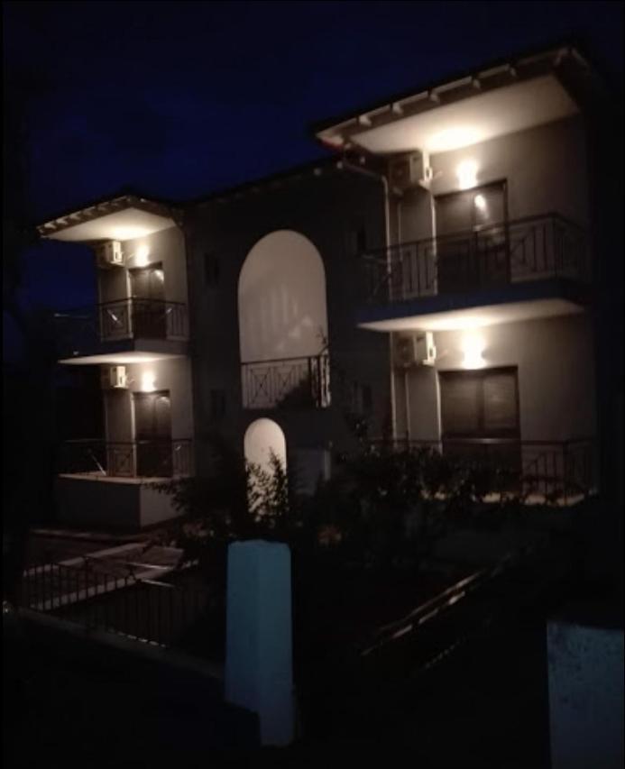 Merida Apartments Мола Калива Екстериор снимка