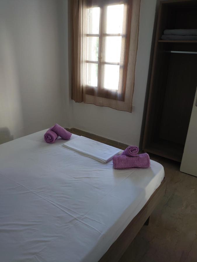 Merida Apartments Мола Калива Екстериор снимка