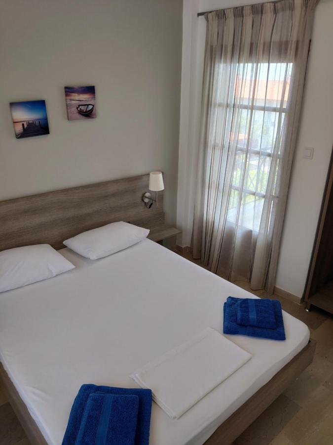 Merida Apartments Мола Калива Екстериор снимка