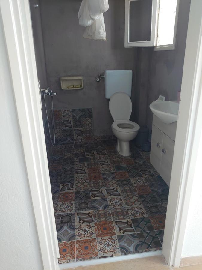 Merida Apartments Мола Калива Екстериор снимка
