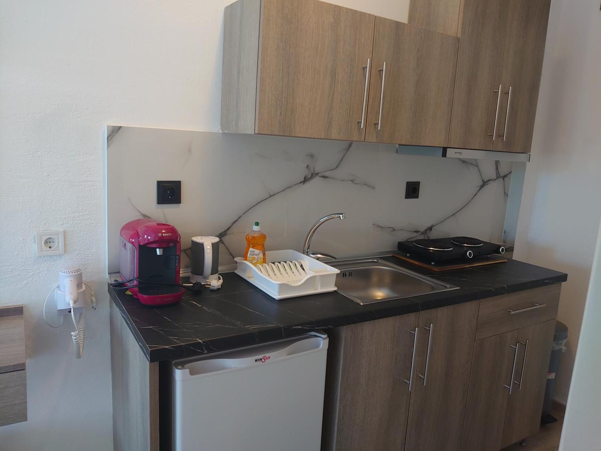 Merida Apartments Мола Калива Екстериор снимка